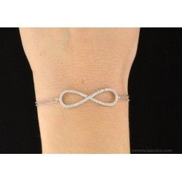 Bracelet signe infini double chaîne.