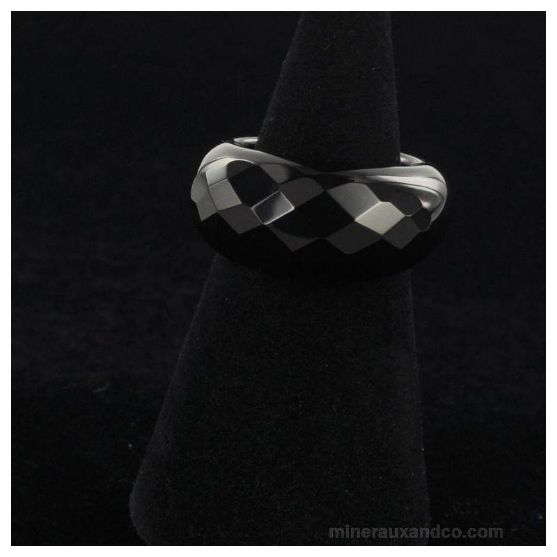 Bague en pierre d'onyx.