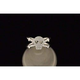 Bague tête de mort en zirconium et argent 925