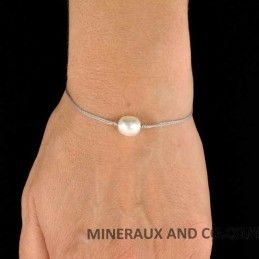 Bracelet cordon et perle de culture d'eau douce blanche