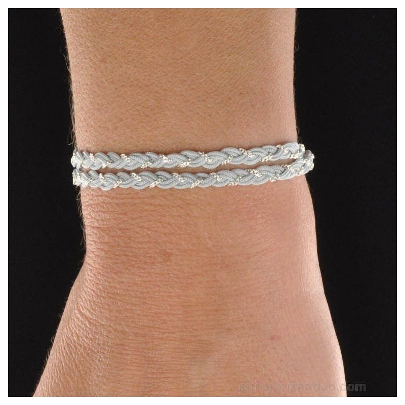 Bracelet chaîne argent et cordon tressés.