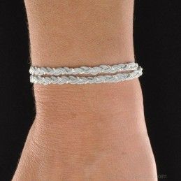 Bracelet chaîne argent et cordon tressés.