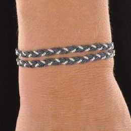 Bracelet chaîne argent et cordon tressés.