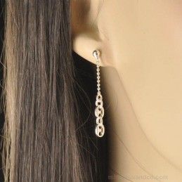 Boucles d'oreilles café.