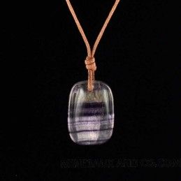 Pendentif en fluorine sur cordon