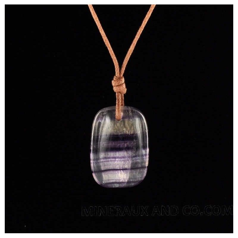 Pendentif en fluorine sur cordon