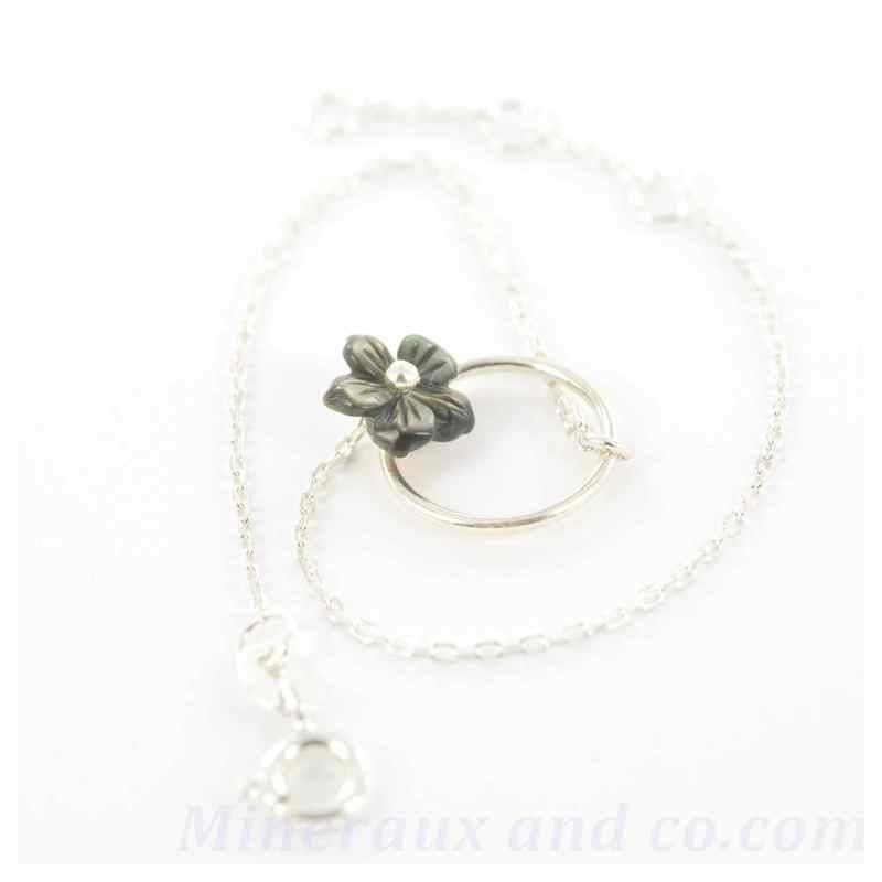 Bracelet chaine et cercle argent et fleur.