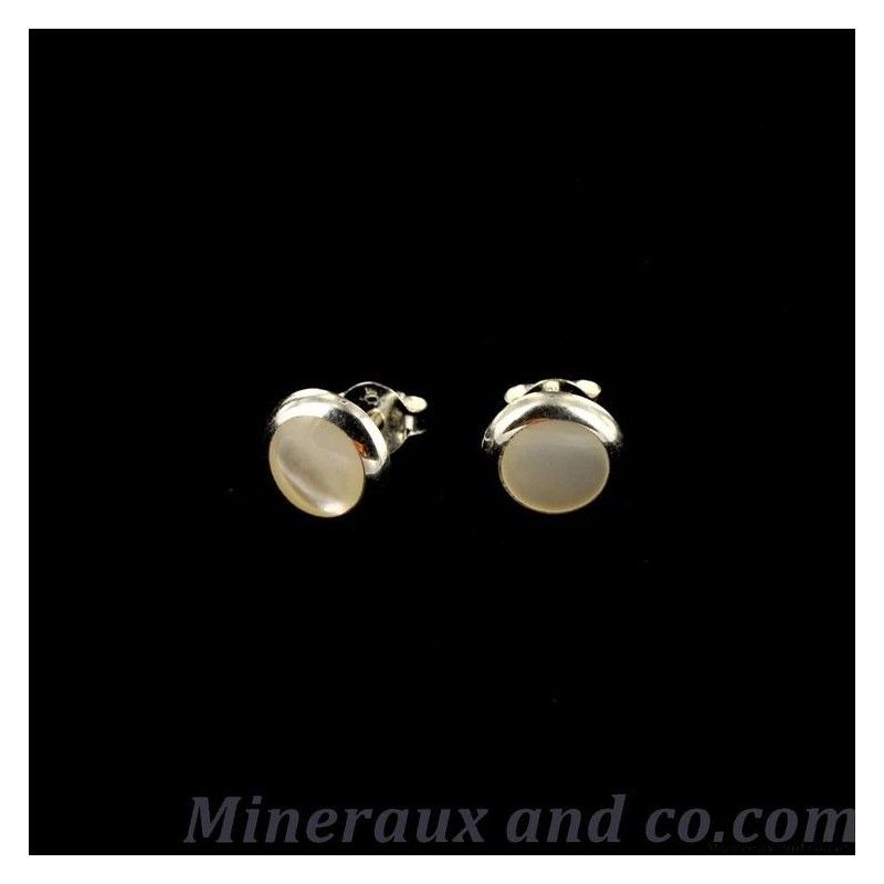 Boucles d'oreilles bouton nacre et argent 925.