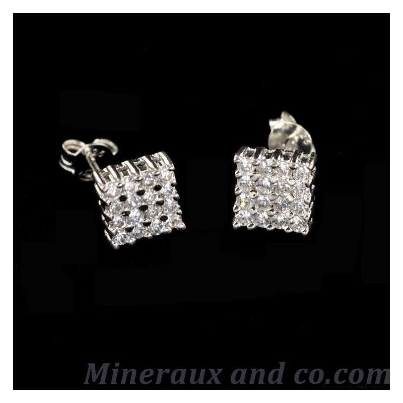 Bouton d'oreilles carré zirconiums et argent rodhié.