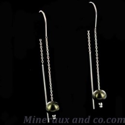 Boucles d'oreilles perles noires et argent.