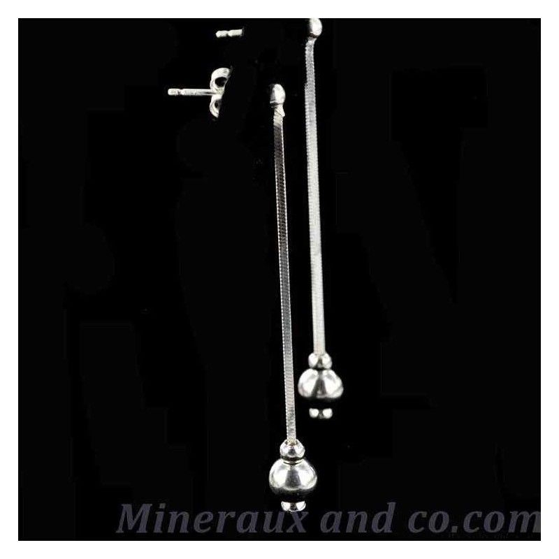 Boucles d'oreilles pendantes chaînes argent 925 boule. Boucles d'oreilles pendantes chaînes argent 925 boule.