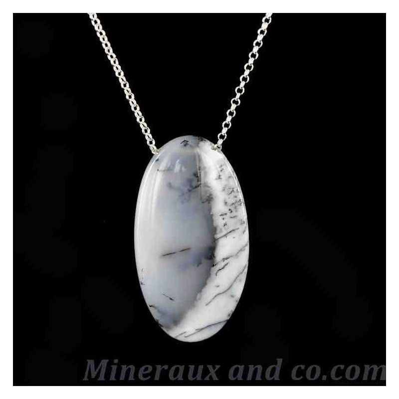 Collier en pierre opale dendrite.