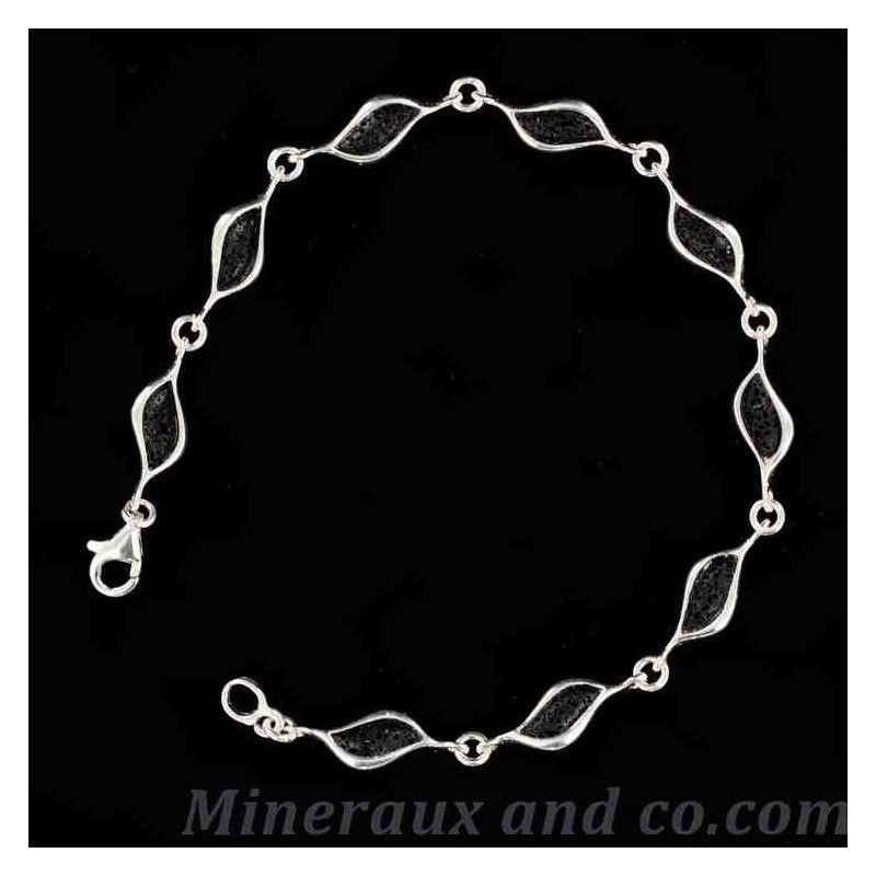 Bracelet larme de lave noire