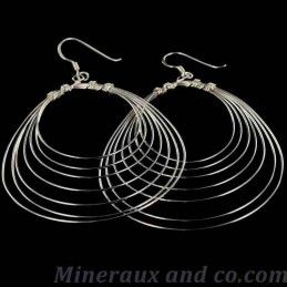 Boucles d'oreilles fils