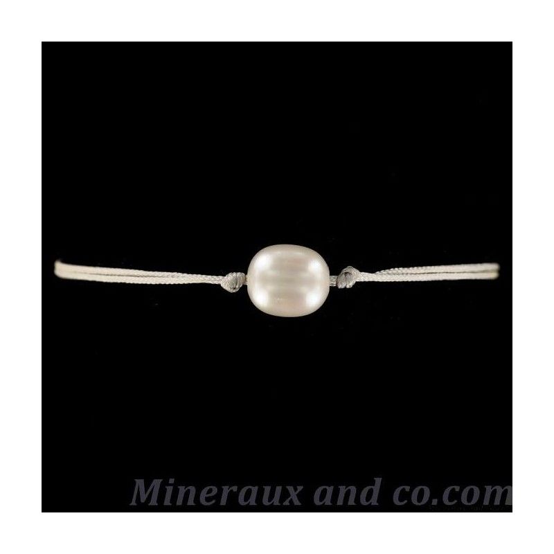 Bracelet cordon et perle de culture d'eau douce blanche