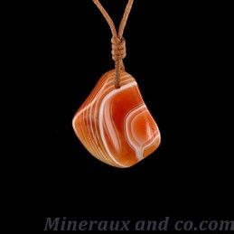 Pendentif en agate orange du Botswana