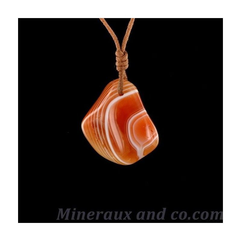 Pendentif en agate orange du Botswana