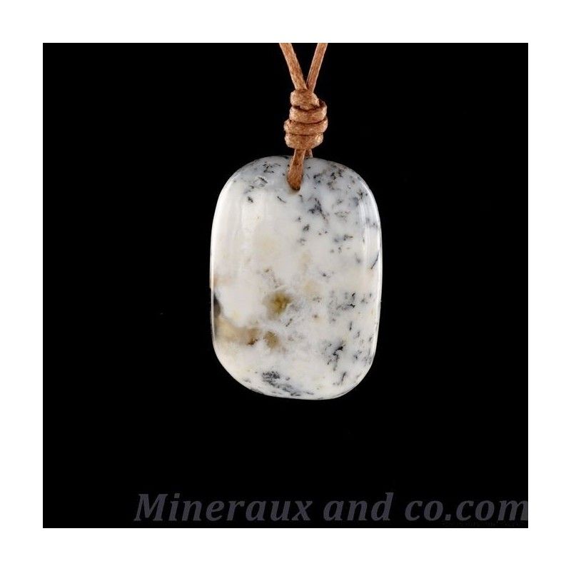 Pendentif en opale dendrite sur cordon coton.