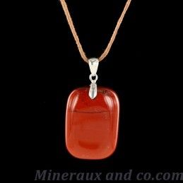 Pendentif jaspe rouge en pierre polie et argent 925.