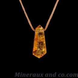 Pendentif citrine pointe bi-terminée.