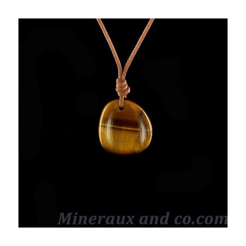 Pendentif œil de tigre en pierre roulée et cordon. Pendentif œil de tigre en pierre roulée et cordon.