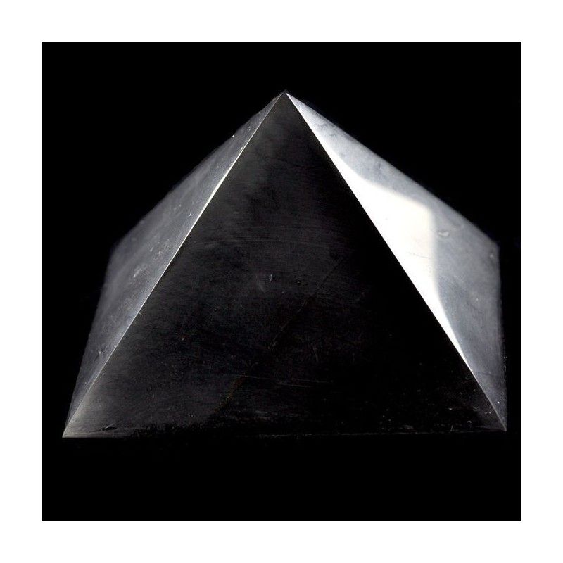 Pyramides shungite