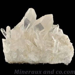 Amas de quartz transparent brut