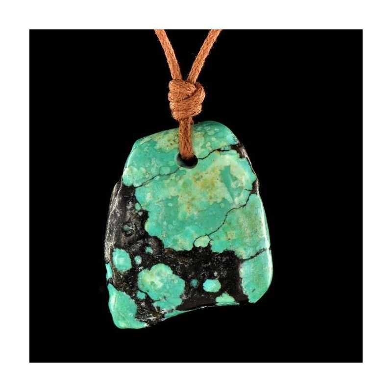 Pendentif turquoise du Tibet en pierre percée.