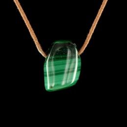 Pendentif pierre malachite sur cordon