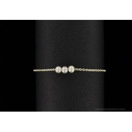 Bracelet argent 925 et trois perles de culture d'eau douce grises.