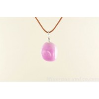 Pendentif pierre kunzite: collier pendentifs douce kunzite violette 